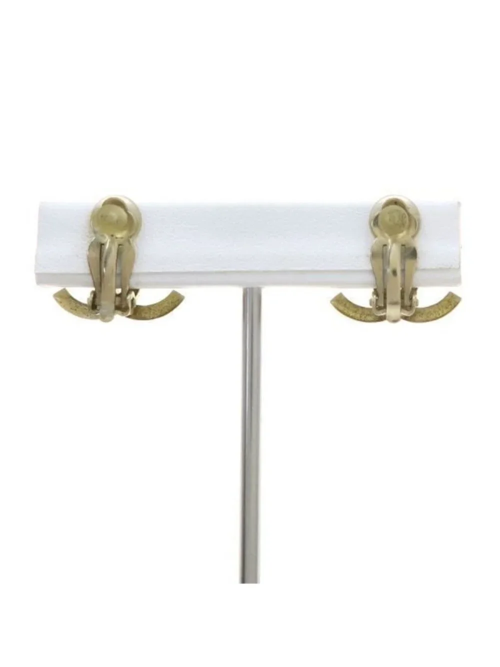 Chanel Earrings Gold